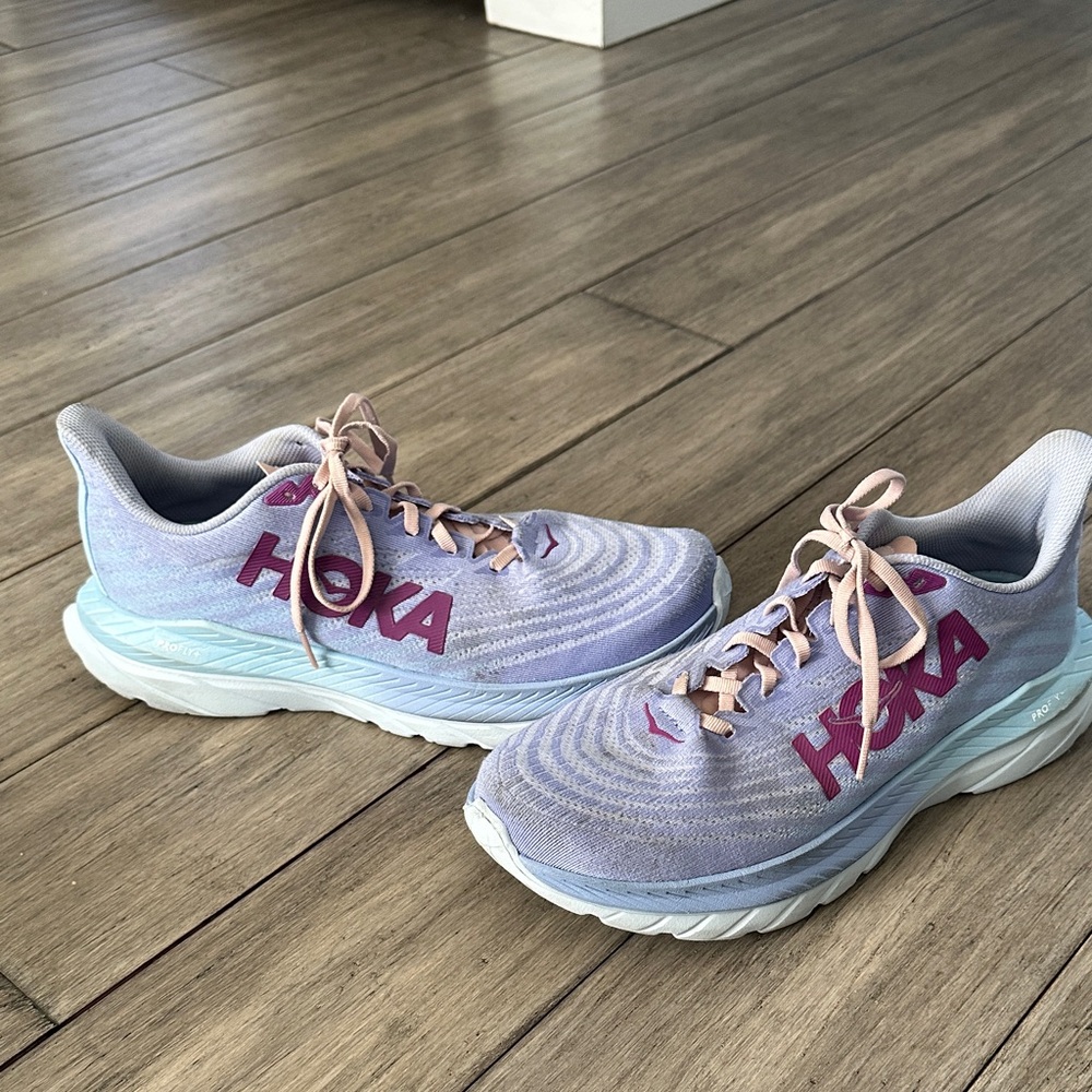 Hoka Women's Lavender Athletic Shoes